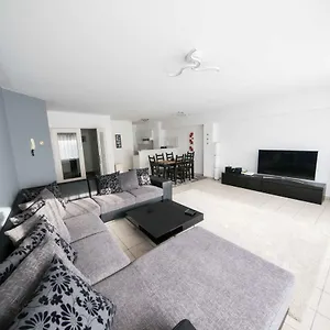 Renovated In Center Amberes