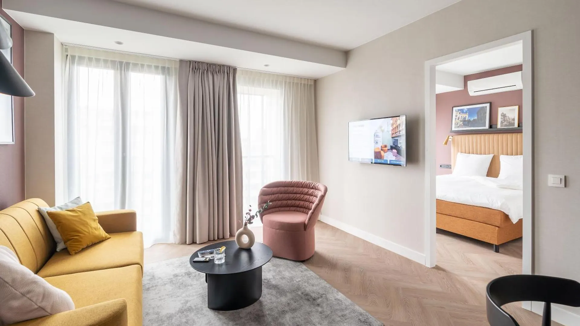Aparthotel Yays Antwerp Opera By Numa Belgia