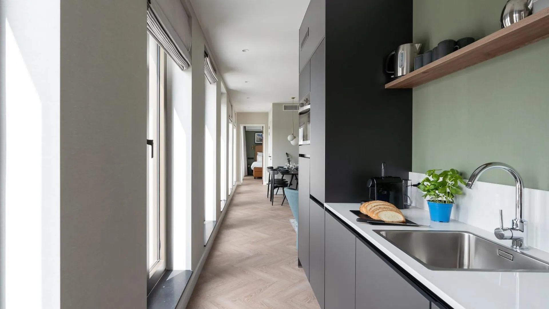 Aparthotel Yays Antwerp Opera By Numa